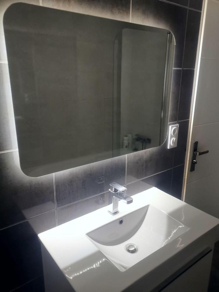 Appartement Au Coeur De La Ville Дижон Экстерьер фото
